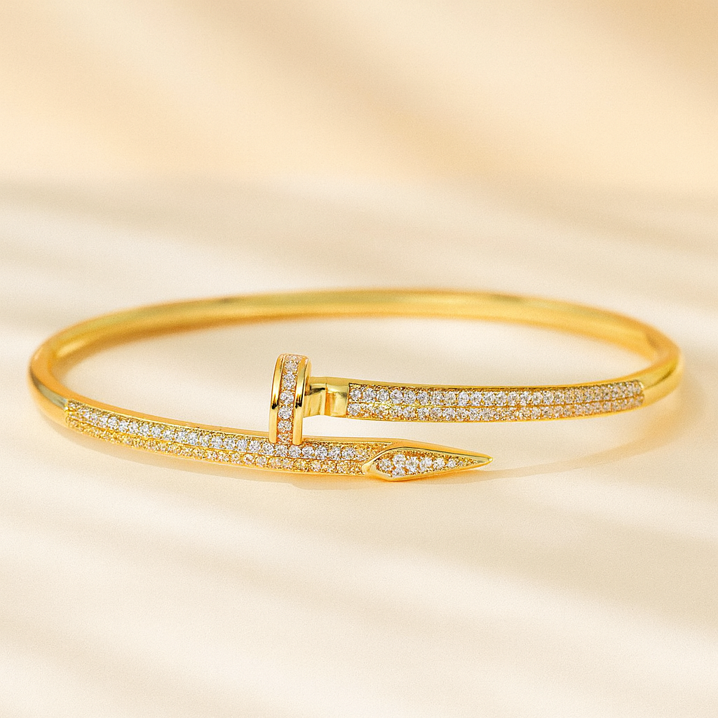 Bracelet Clou Doré Scintillant