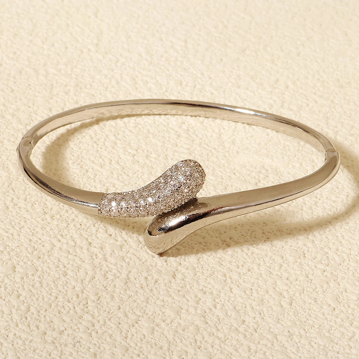 Bracelets Ouverts Scintillants