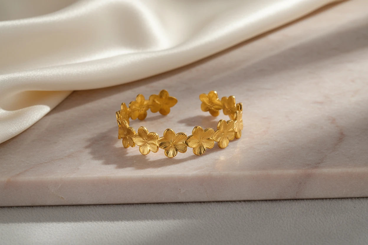 Bracelet Manchette Fleur Dorée