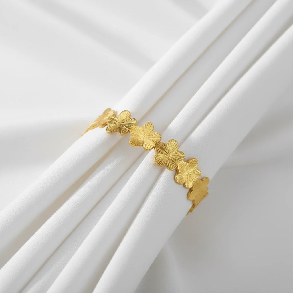 Bracelet Manchette Fleur Dorée