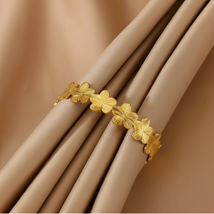 Bracelet Manchette Fleur Dorée